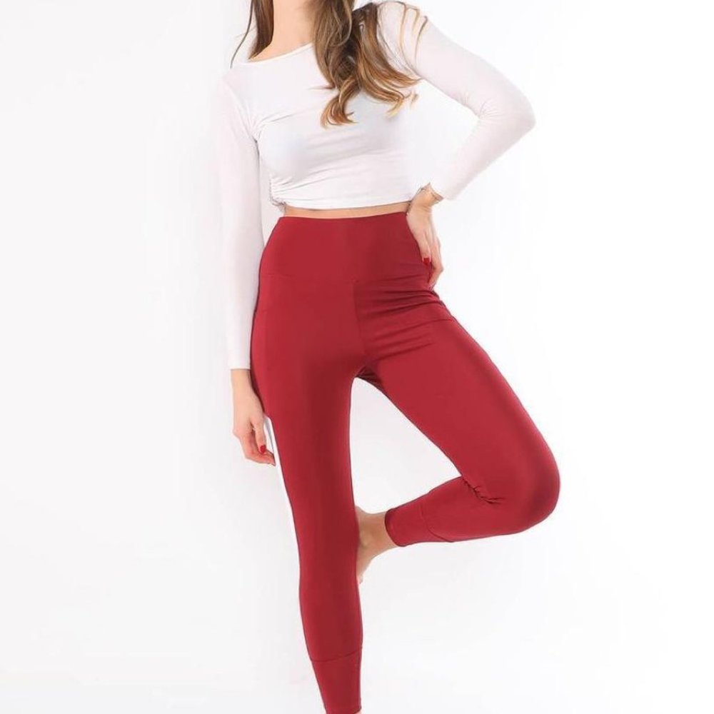 CM fashion womens leggings color burgundy NWT